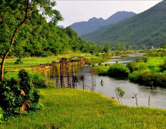 Trekking in Mai Chau & Pu Luong Nature Reserve 5 Days 4 Nights